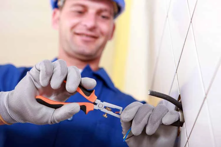 Yüreğir Elektrik Arıza Servisi